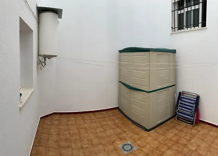 Con Terraza En Primera Línea De Playa Conil De La Frontera