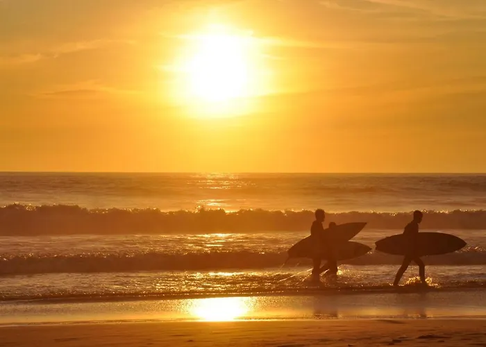 Con Terraza En Primera Linea De Playa Apartman